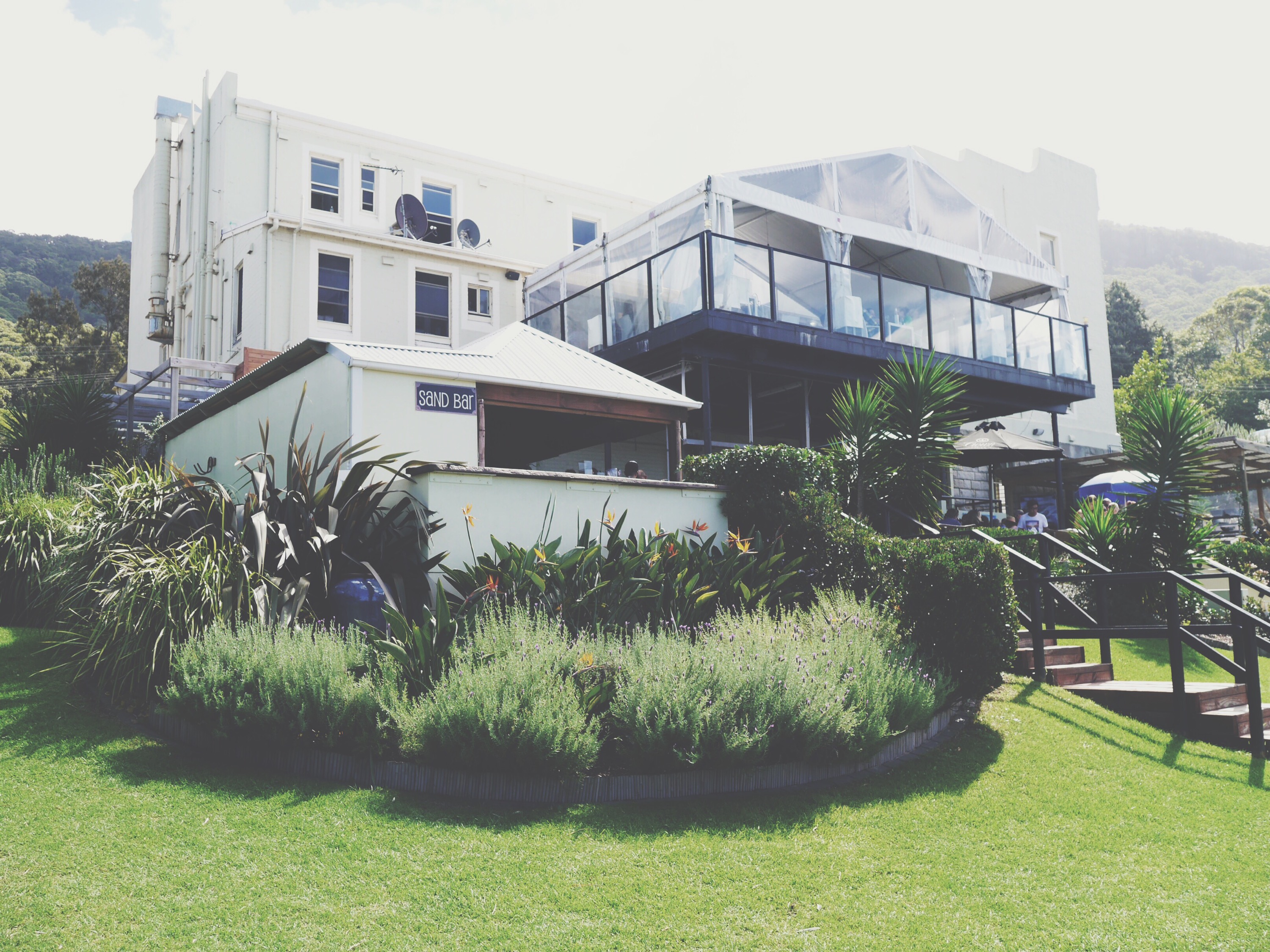 Picture of the exterior of The Scarborough Hotel